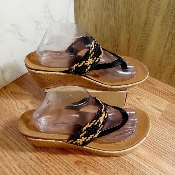 Skechers Luxe Foam Wedge Sandals Womens Sz 11 EU 41 Thong Slip On 38533 - Picture 6 of 16